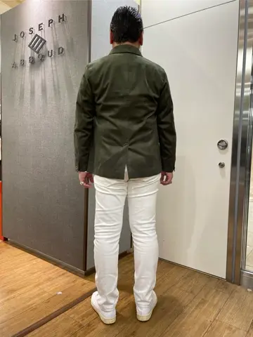 JOSEPH ABBOUD 辰見 コーディネート画像