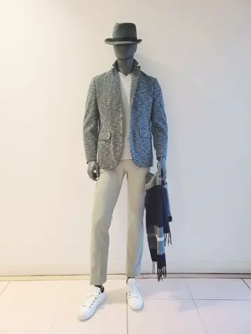 JOSEPH ABBOUD 亀井 コーディネート画像