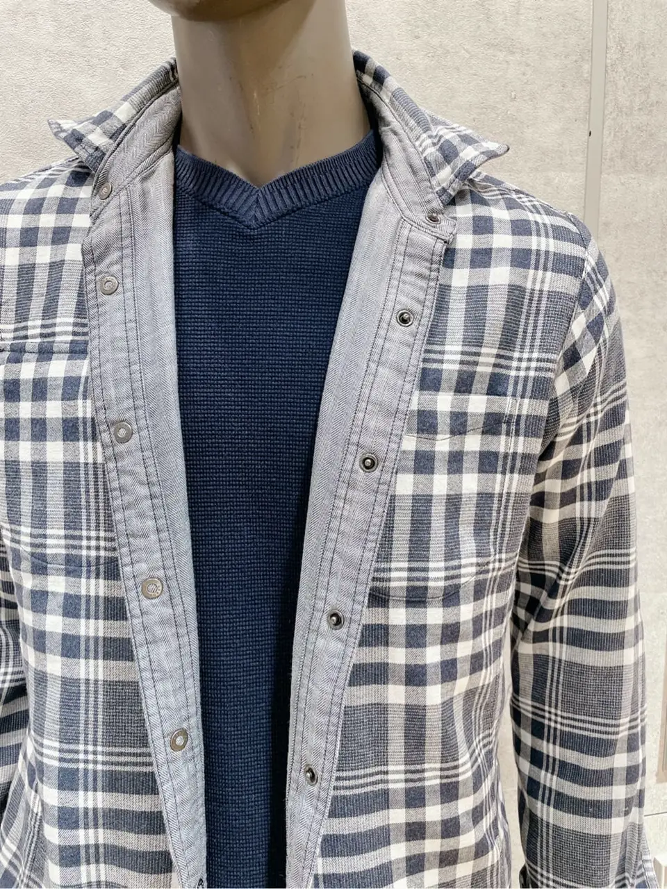 JOSEPH ABBOUD 二澤 コーディネート画像