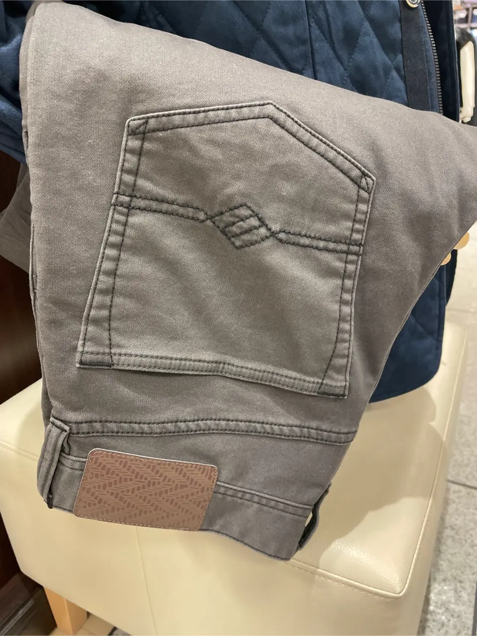 JOSEPH ABBOUD 松山 コーディネート画像