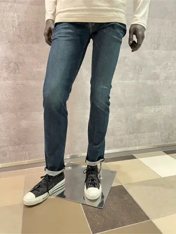 JOSEPH ABBOUD 東　 コーディネート画像