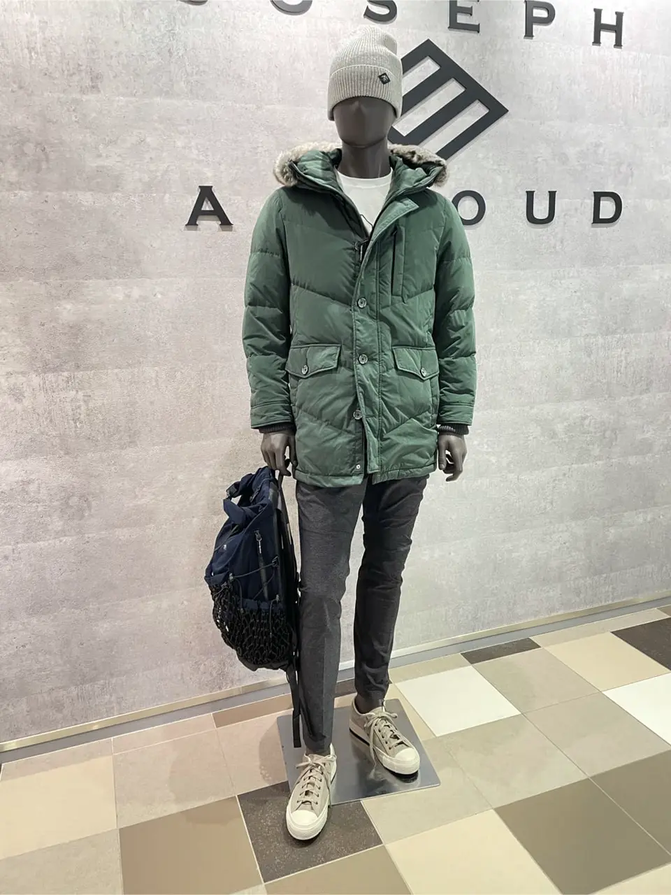  東　 コーディネート画像