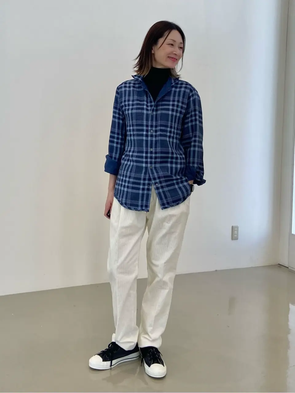  たかい　かおり コーディネート画像