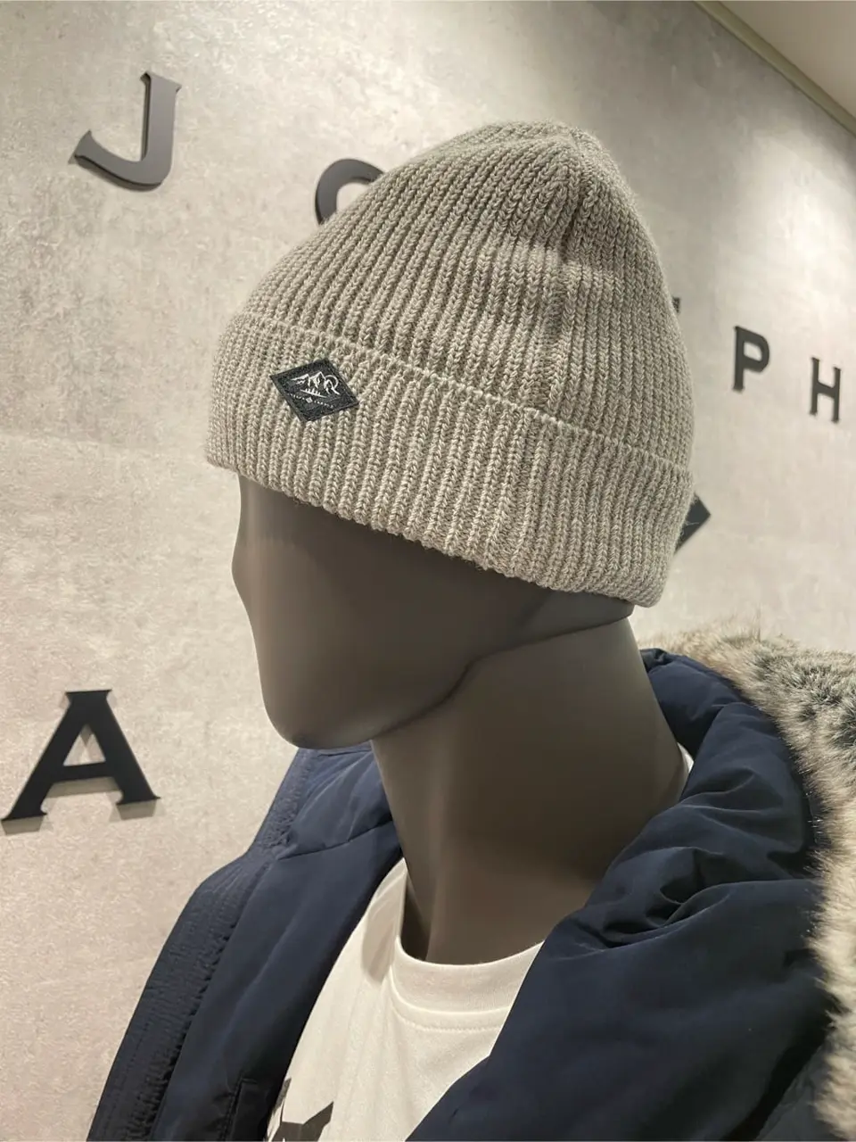 JOSEPH ABBOUD 東　 コーディネート画像