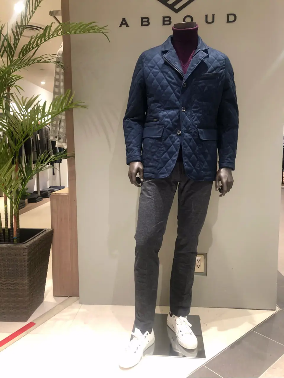 JOSEPH ABBOUD 川田 コーディネート画像