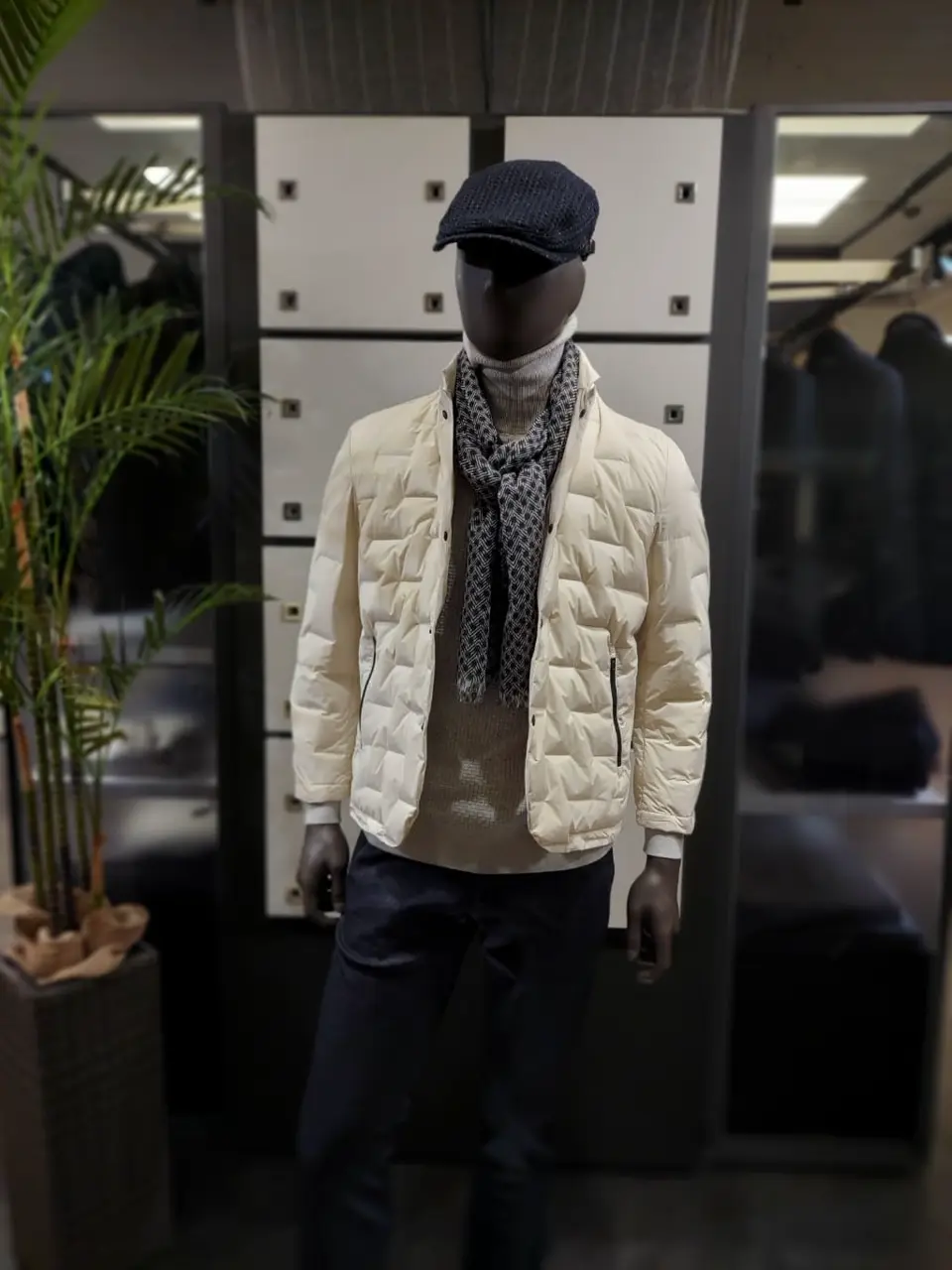 JOSEPH ABBOUD 宮下 コーディネート画像