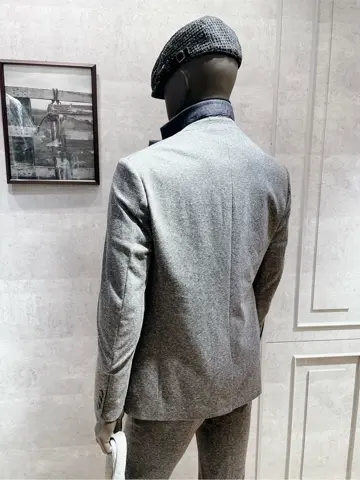 JOSEPH ABBOUD 二澤 コーディネート画像