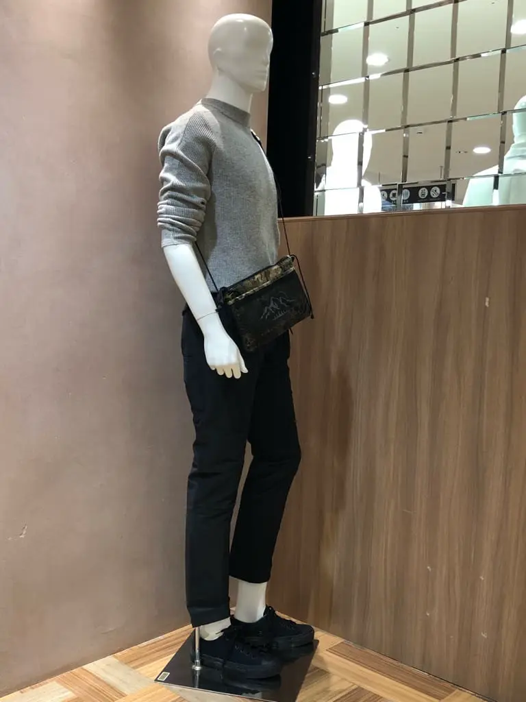 JOSEPH ABBOUD 森部 コーディネート画像