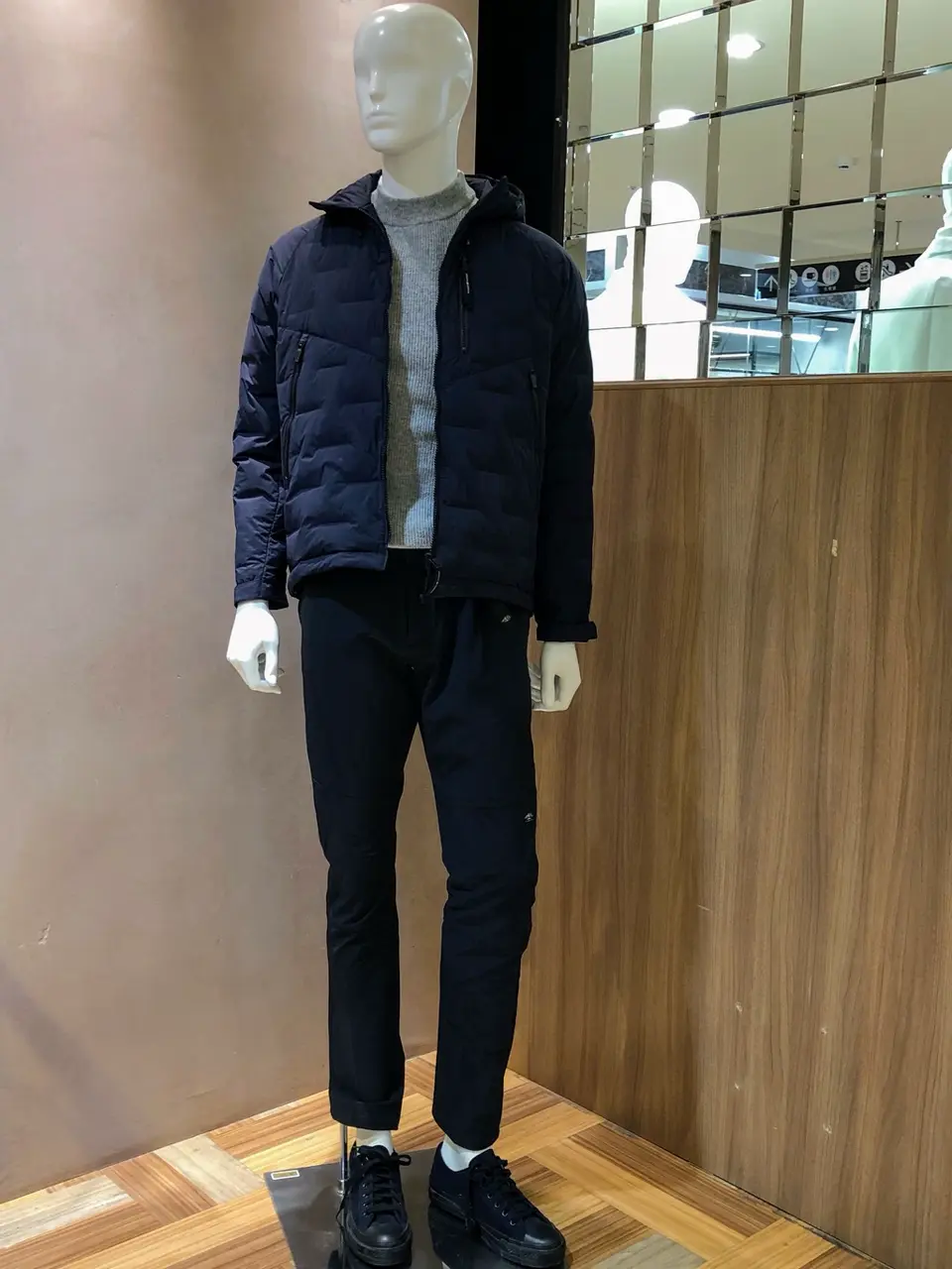  小城 コーディネート画像