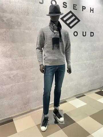 JOSEPH ABBOUD 東　 コーディネート画像