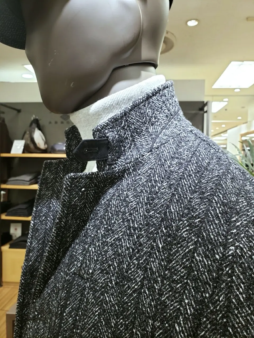 JOSEPH ABBOUD 中西 コーディネート画像