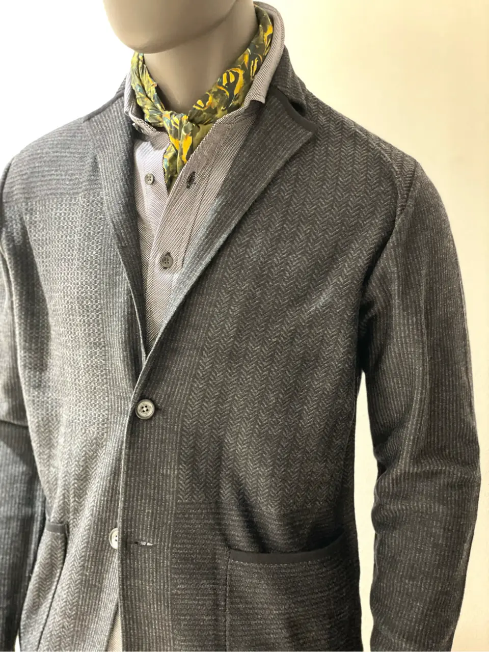 JOSEPH ABBOUD 金本 コーディネート画像