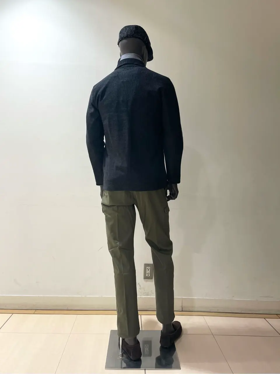 JOSEPH ABBOUD 金本 コーディネート画像