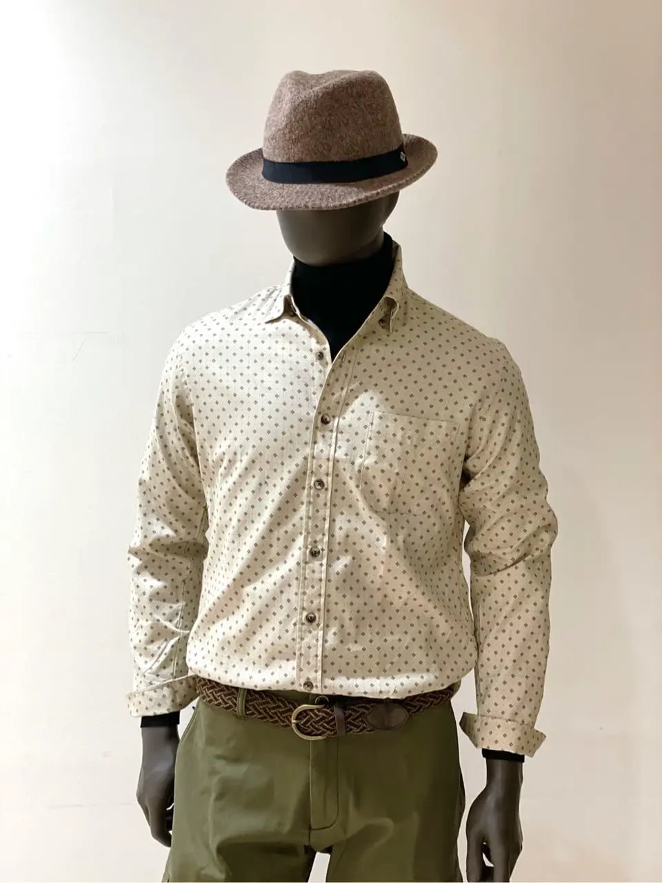 JOSEPH ABBOUD 金本 コーディネート画像