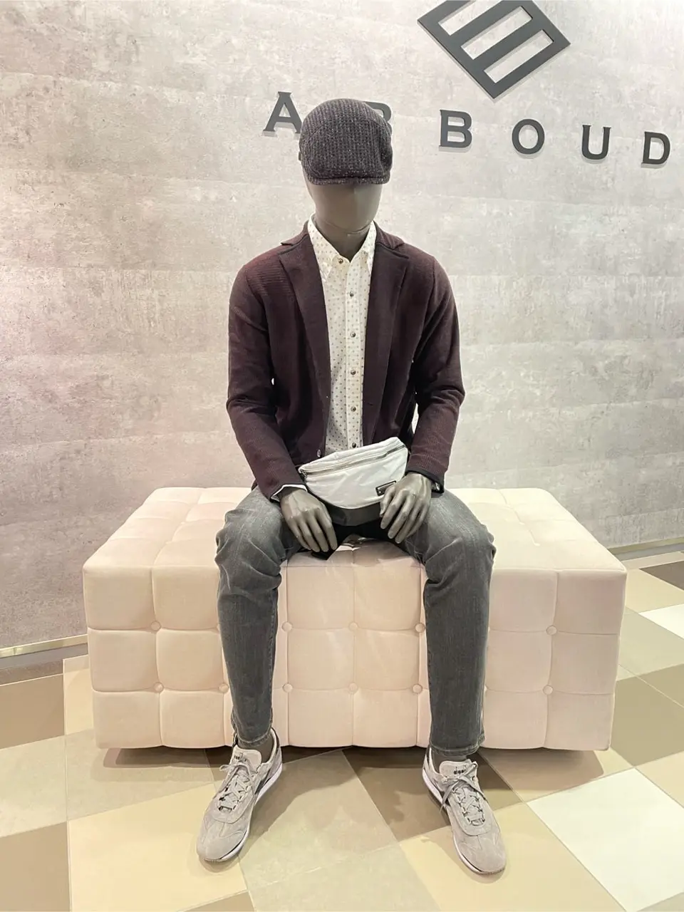  東　 コーディネート画像