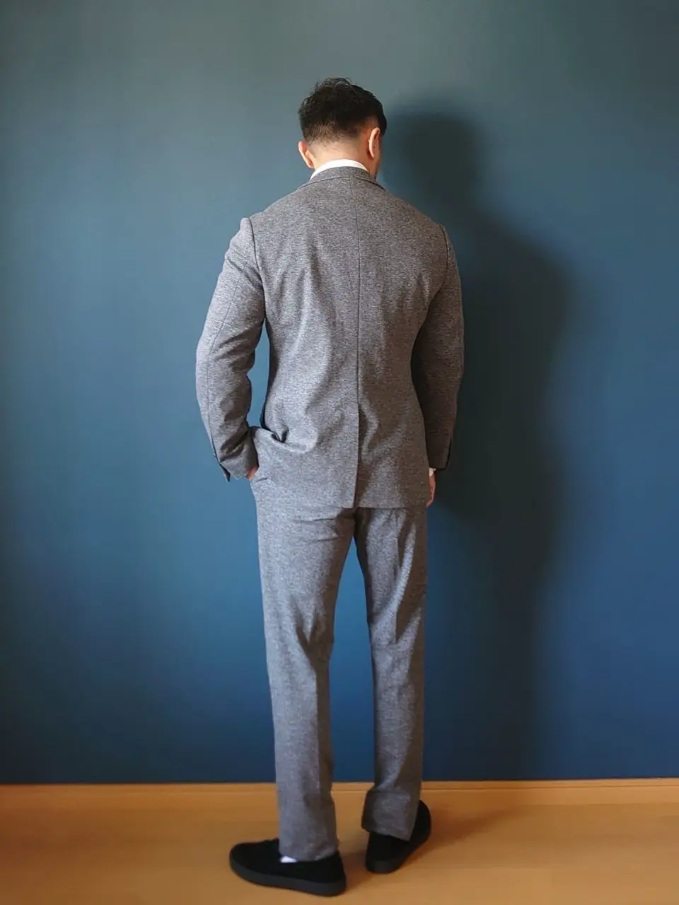 JOSEPH ABBOUD 安東 コーディネート画像