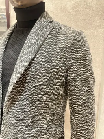 JOSEPH ABBOUD 東　 コーディネート画像