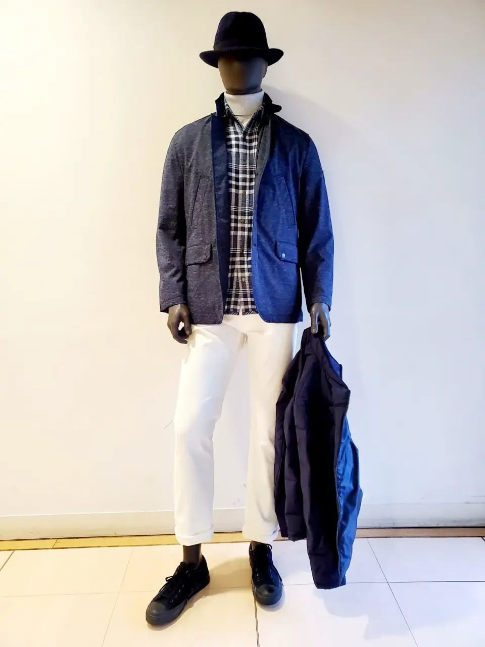 JOSEPH ABBOUD 亀井 コーディネート画像