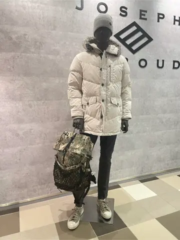 JOSEPH ABBOUD 東　 コーディネート画像