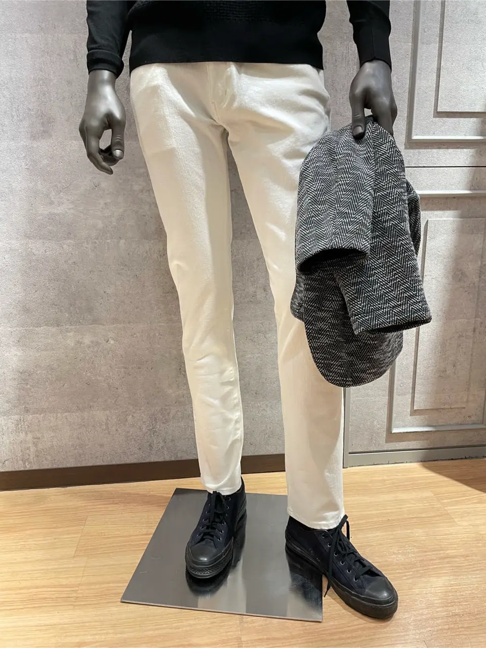 JOSEPH ABBOUD 東　 コーディネート画像