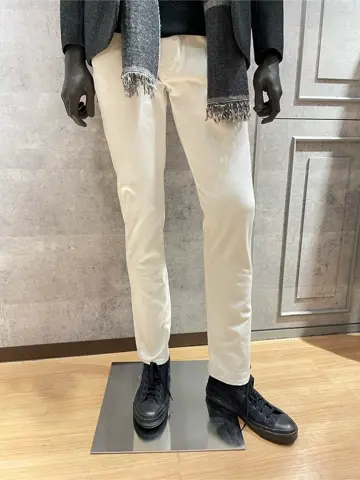 JOSEPH ABBOUD 東　 コーディネート画像