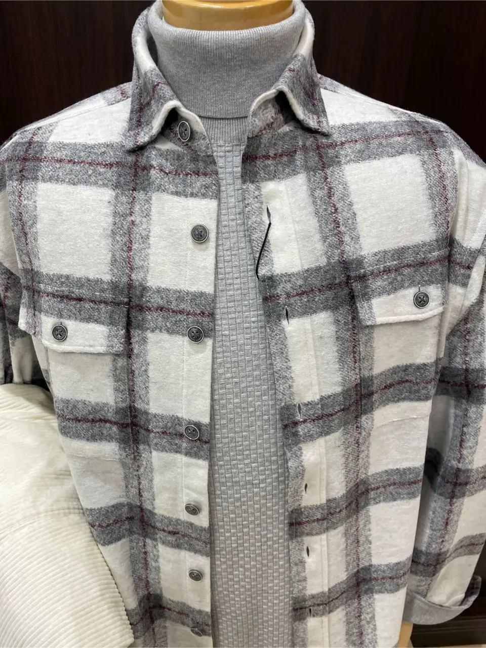 JOSEPH ABBOUD 松山 コーディネート画像