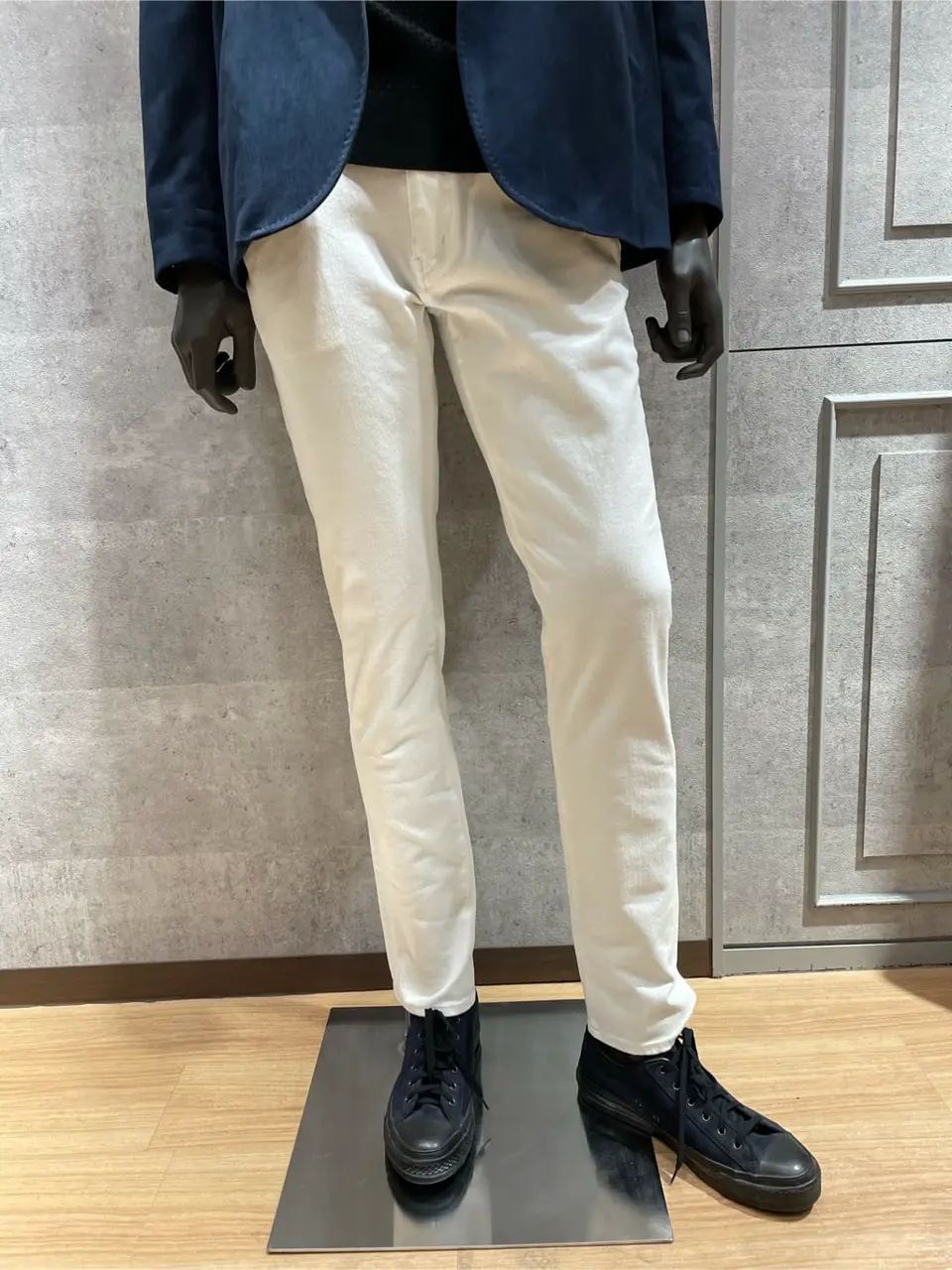 JOSEPH ABBOUD 東　 コーディネート画像