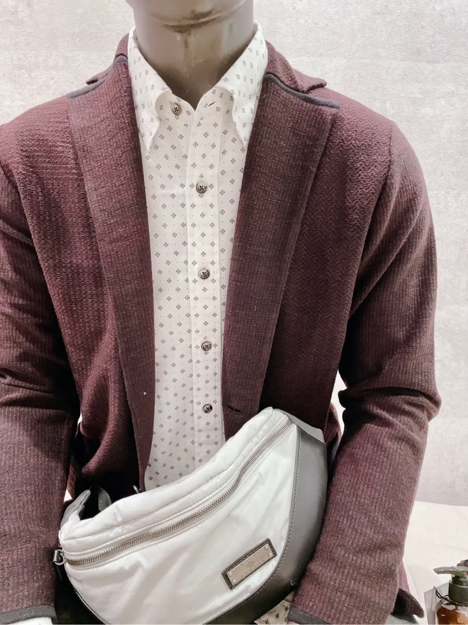 JOSEPH ABBOUD 二澤 コーディネート画像