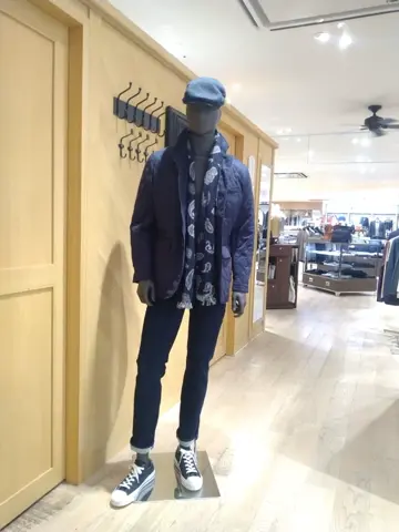 JOSEPH ABBOUD 重留 コーディネート画像