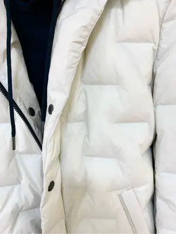 JOSEPH ABBOUD スタッフ コーディネート画像