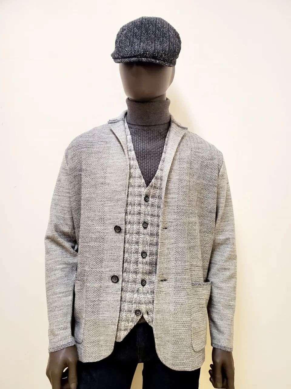 JOSEPH ABBOUD 亀井 コーディネート画像