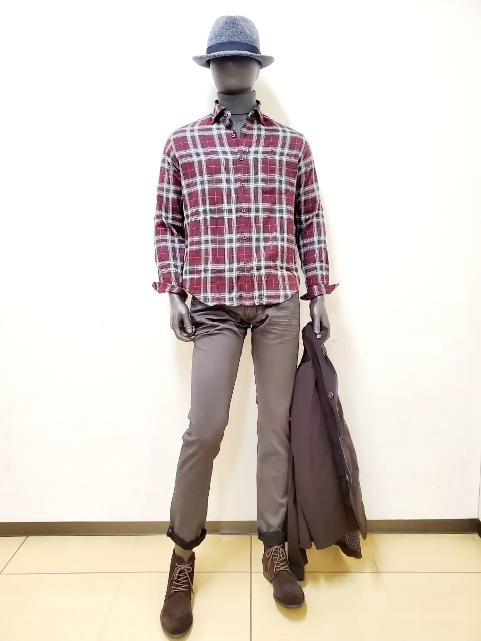 JOSEPH ABBOUD 亀井 コーディネート画像