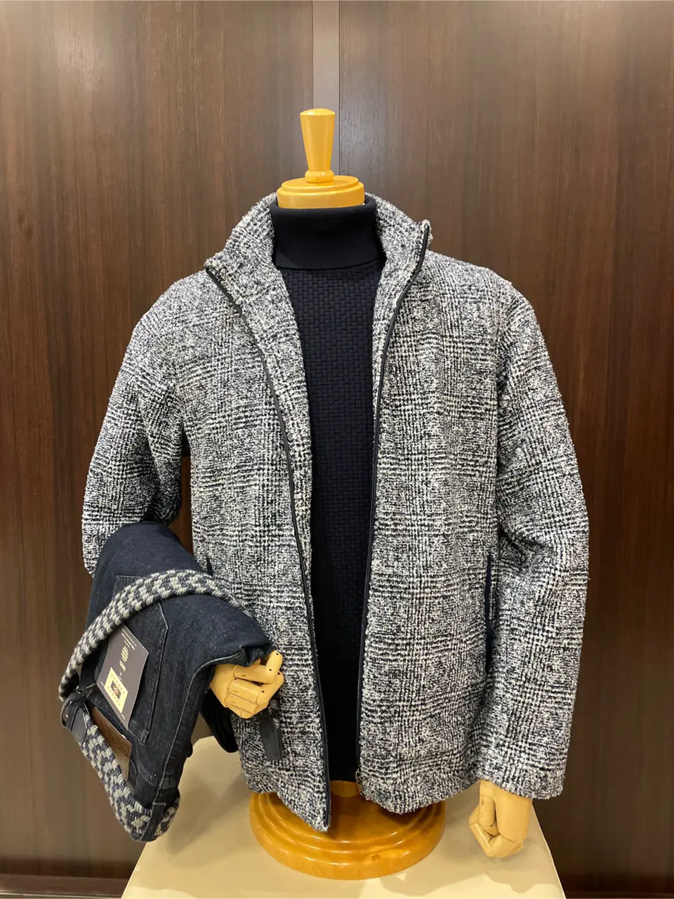 JOSEPH ABBOUD 松山 コーディネート画像