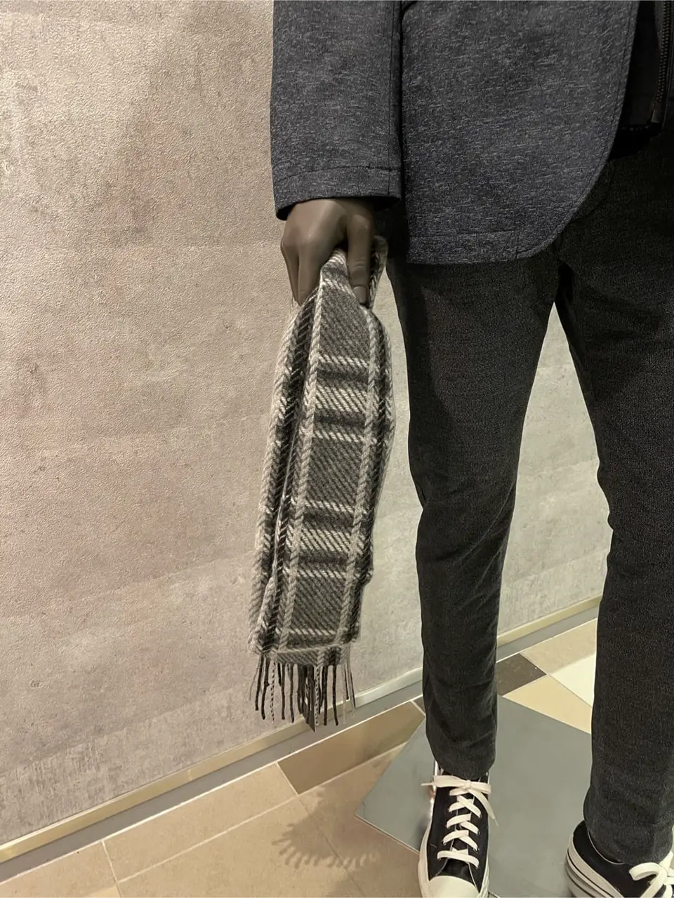 JOSEPH ABBOUD 東　 コーディネート画像