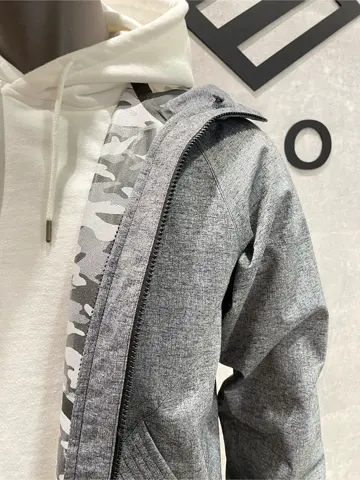 JOSEPH ABBOUD 東　 コーディネート画像