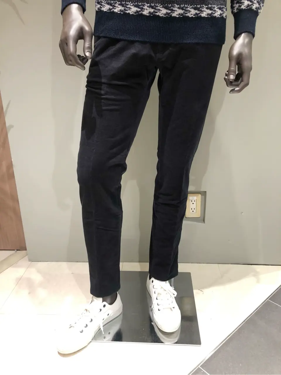 JOSEPH ABBOUD 川田 コーディネート画像