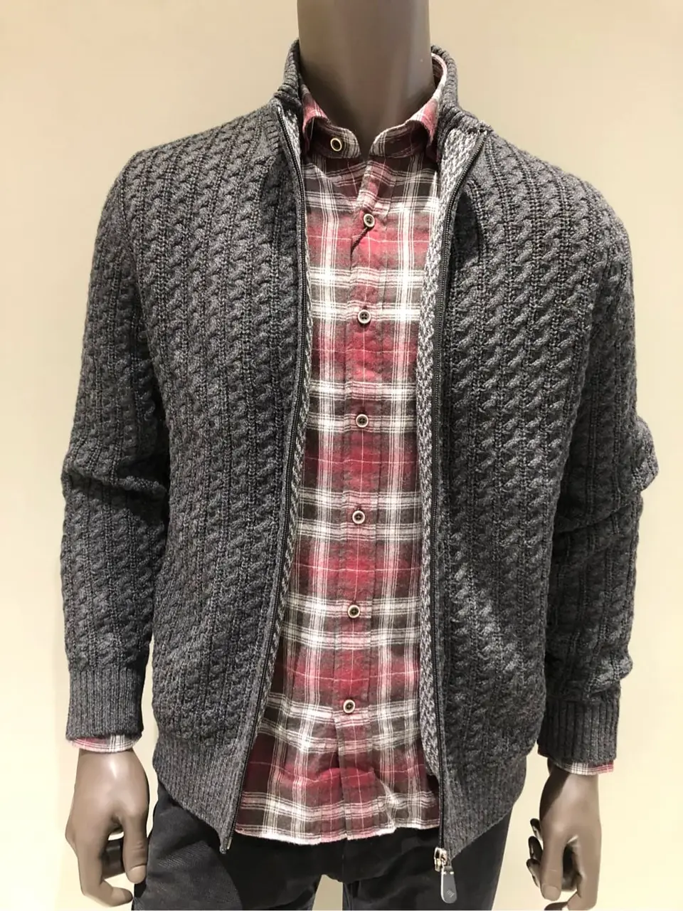 JOSEPH ABBOUD 川田 コーディネート画像