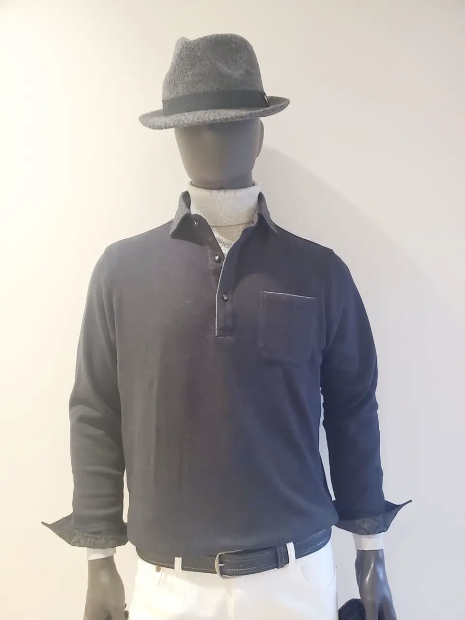 JOSEPH ABBOUD 亀井 コーディネート画像