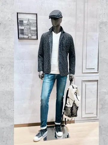 JOSEPH ABBOUD 二澤 コーディネート画像