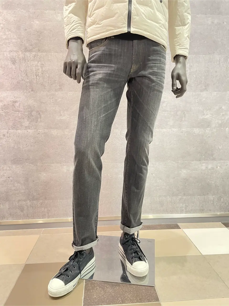 JOSEPH ABBOUD 東　 コーディネート画像