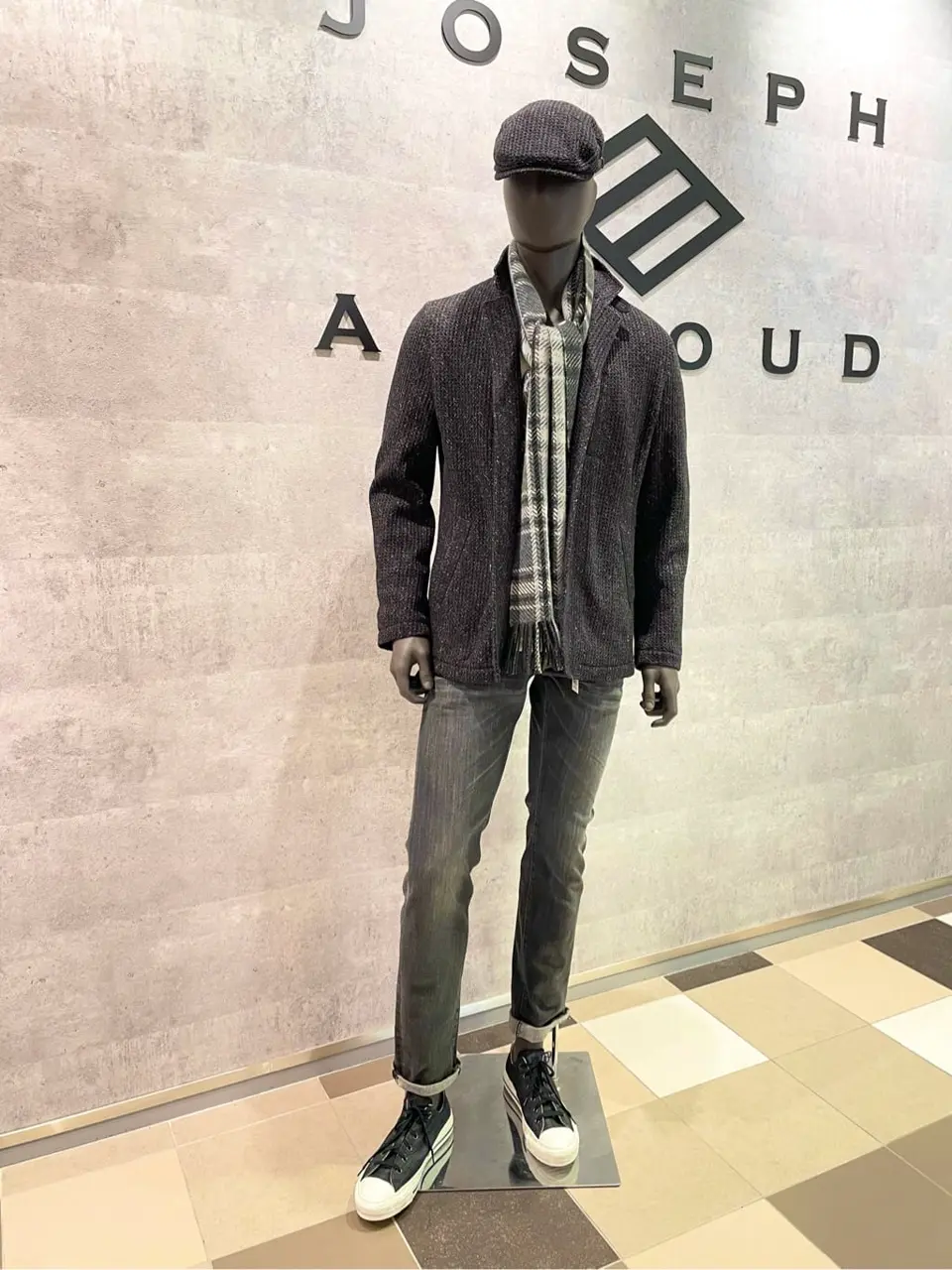  東　 コーディネート画像