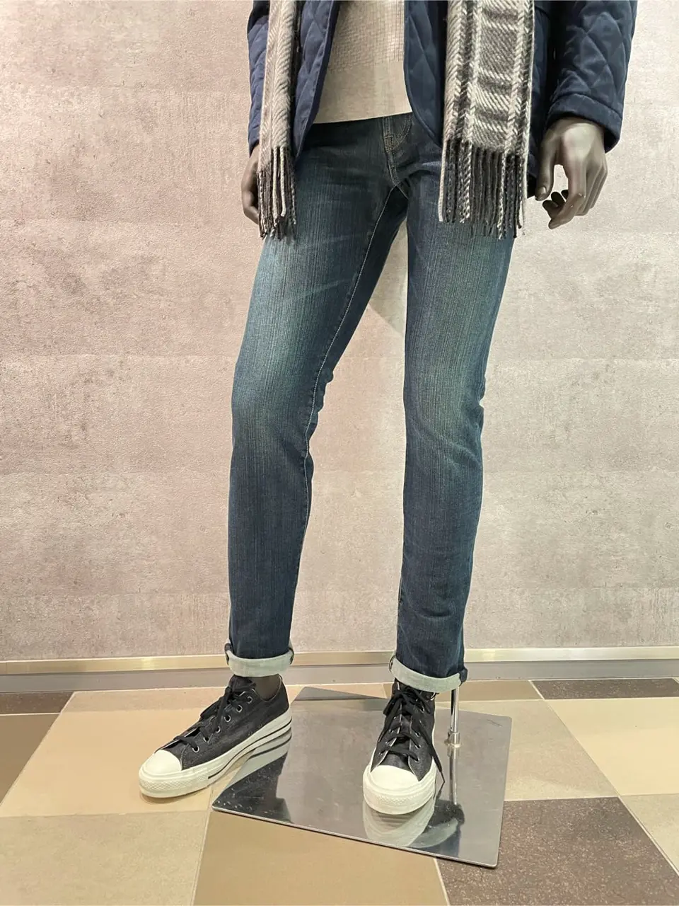 JOSEPH ABBOUD 東　 コーディネート画像