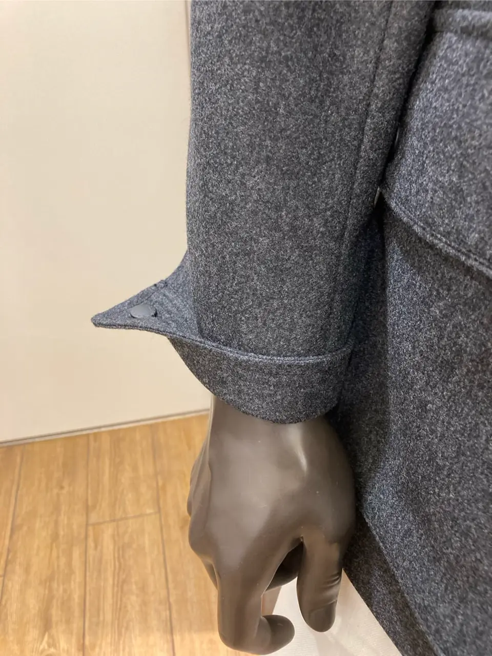 JOSEPH ABBOUD 丈六 コーディネート画像