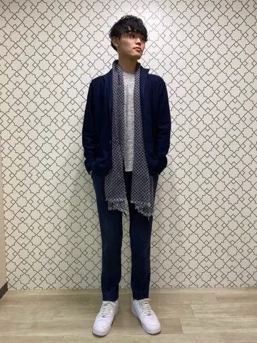 JOSEPH ABBOUD 加藤晴暉 コーディネート画像