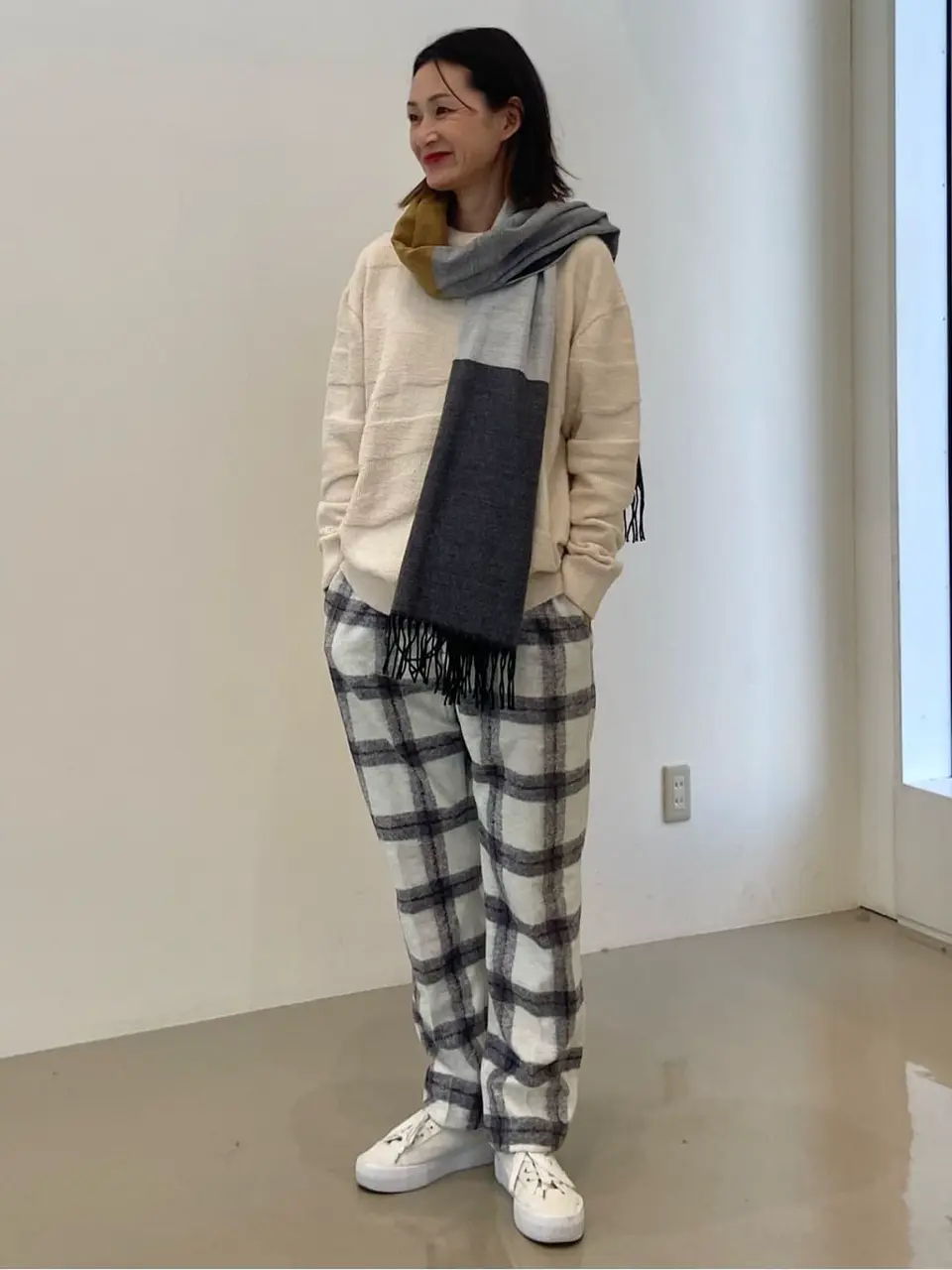  たかい　かおり コーディネート画像