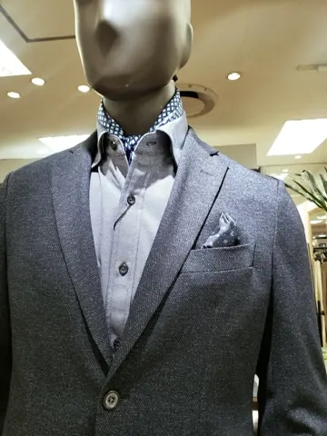 JOSEPH ABBOUD 中西 コーディネート画像