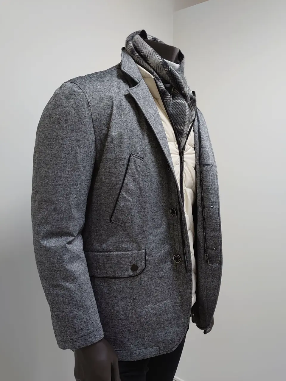 JOSEPH ABBOUD 石川 コーディネート画像