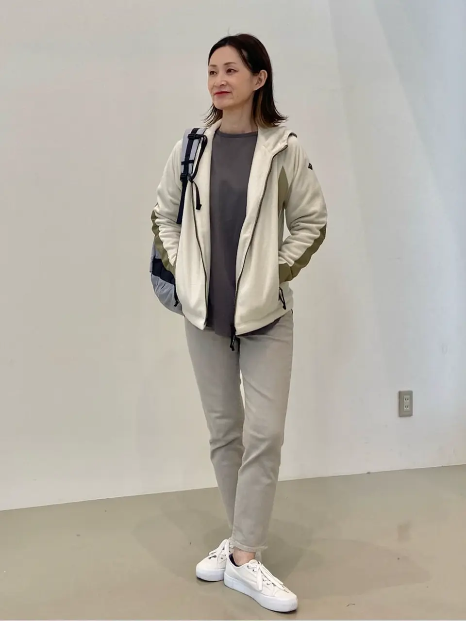  たかい　かおり コーディネート画像