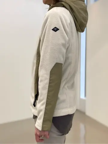 JOSEPH ABBOUD たかい　かおり コーディネート画像