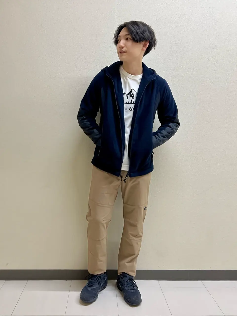 JOSEPH ABBOUD 板屋 コーディネート画像